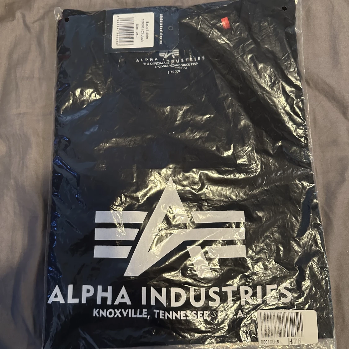 Helt ny Alpha Industries t-shirt