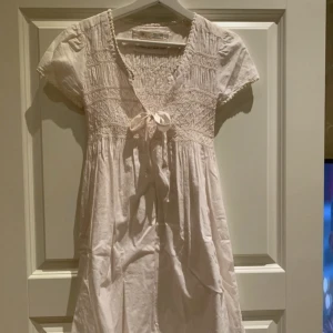 Odd Molly klänning  - Superfin oddmolly klänning i mycket bra skick. Säljer direkt för 200 kr. Köparen står för frakt💗