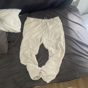 Linnebyxa - Linnebyxa, från hm