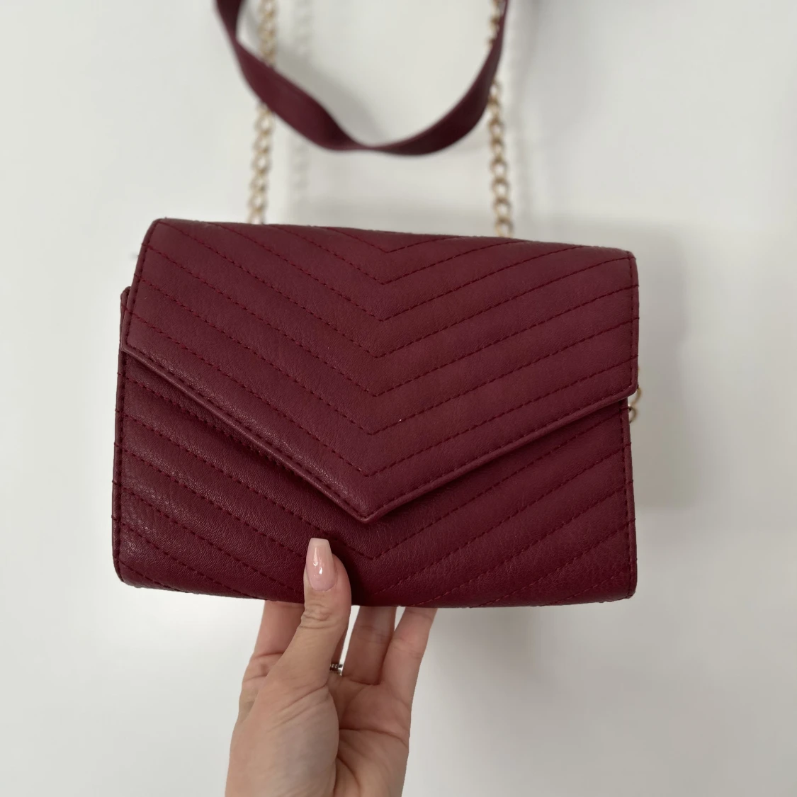 Kuvärtväska med axelrem