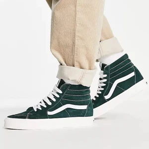 Höga mörkgröna vans  - Ett par fina mörkgröna vans. Använda fåtal gånger 