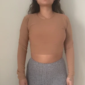 Missguided topp  - Topp köpt ifrån missguided . Toppen är i nyskick 👌
