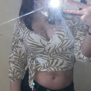 Blus - Använd fåtal gånger