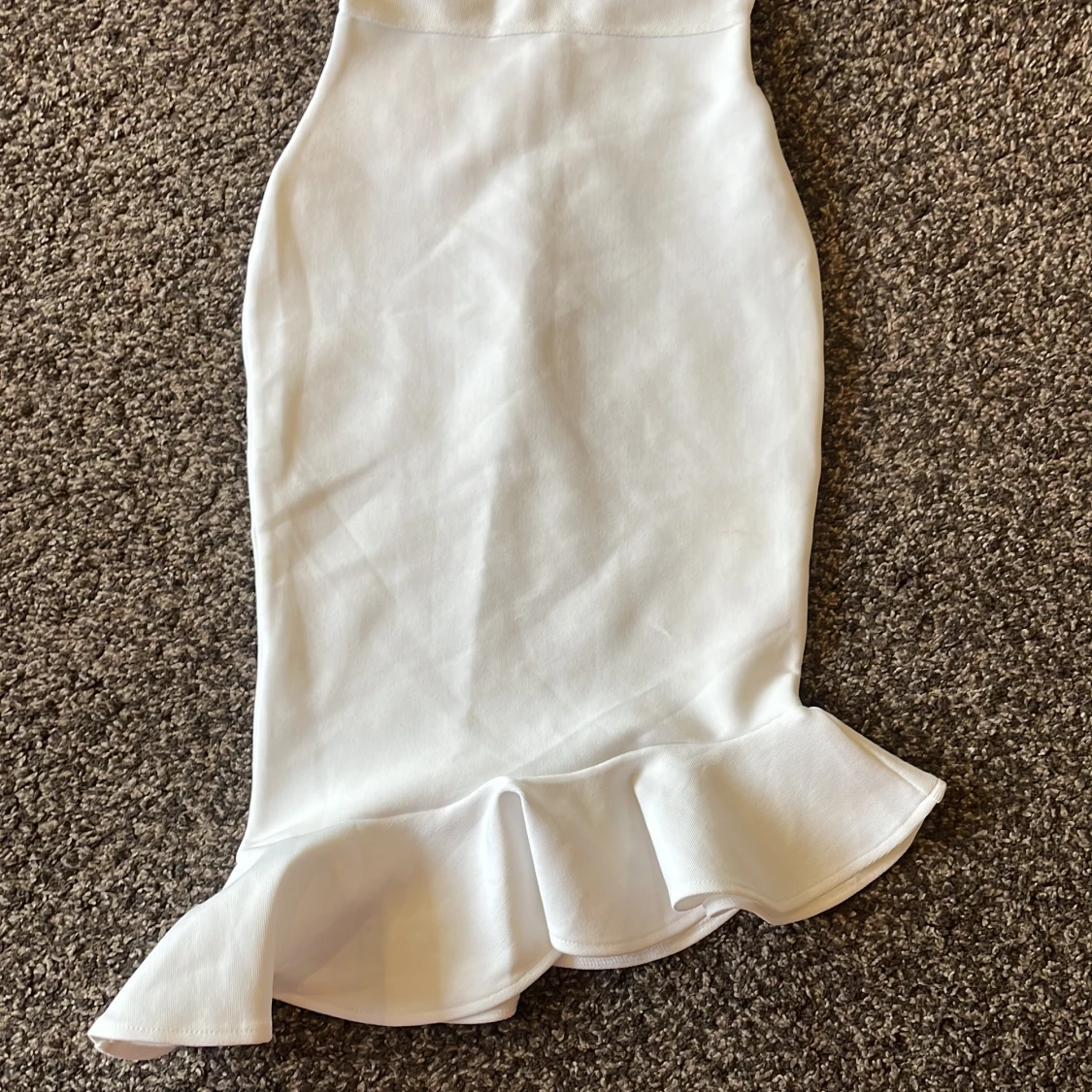 Vit tajt stretchig klänning  - 90