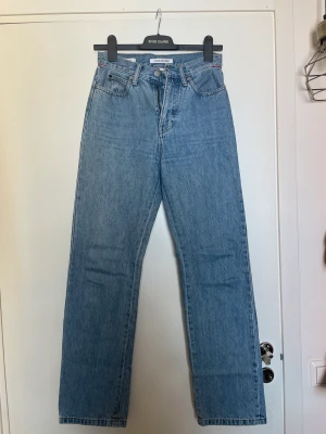 Calvin Klein jeans  - Raka Calvin Klein Jean, blå, storlek W26XL32