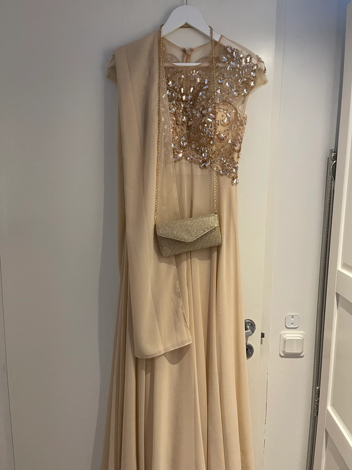 Balklänning från Dressroom line  - 90