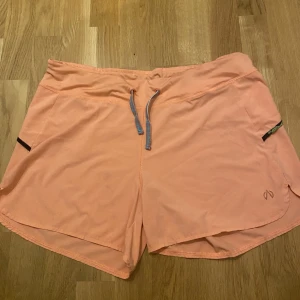 Sport shorts  - Mycket bekväma ljusa shorts