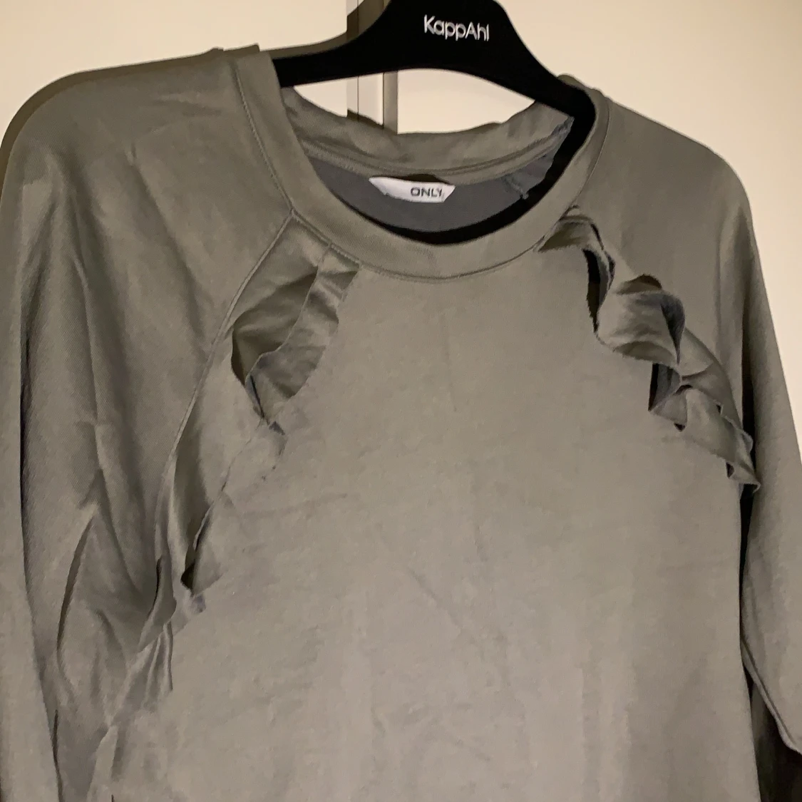 Grå långärmad tröja - 90