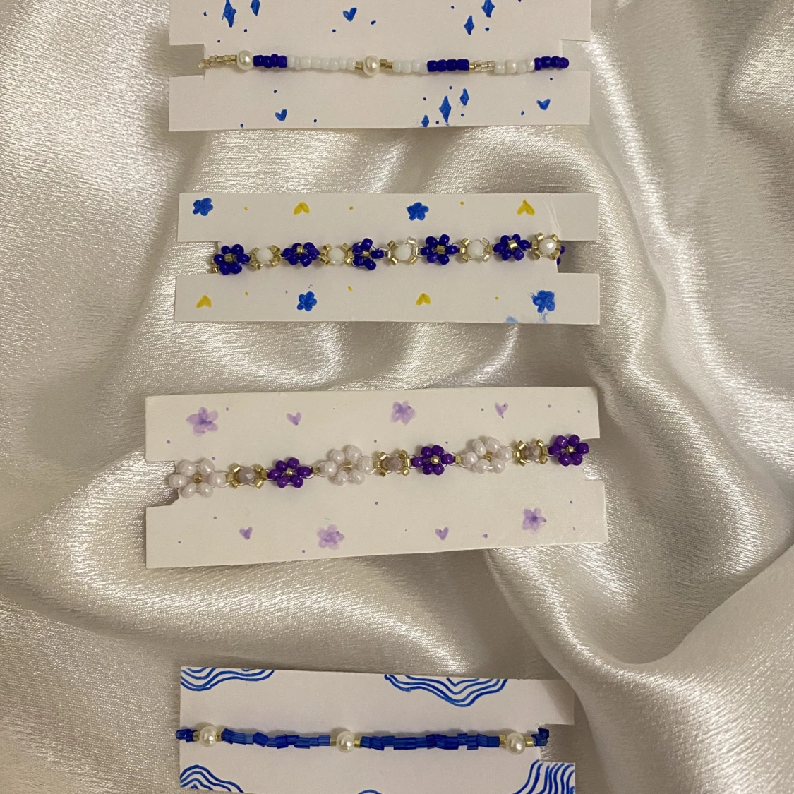 Handgjorda armband  - 90