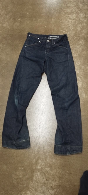 Levi's Jeans strlk 30 (herr) - Fint skick Loose fit Storlek 30
