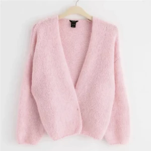 Lindex kofta - Säljer min kofta från Lindex då den aldrig kom till andvändning, storlek xs/s💗