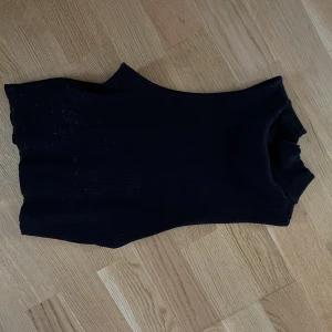 Polotröja nakd - Nästintill oanvänd polotröja från NA-KD. 