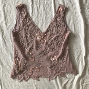 Vintage topp  - Bra skick! Storlek 40/L💗