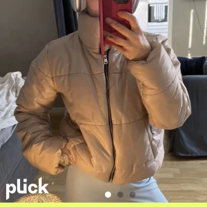 Jacka  - Varm höst/vinterjacka 