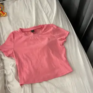 Här är min rosa tröja som jag har använt 2gånger typ 