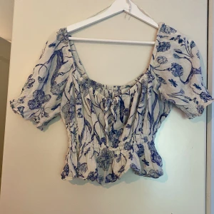 Hm topp  - Bra skick 