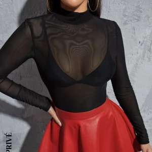 Genomskinlig tröja  - Aldrig använd 