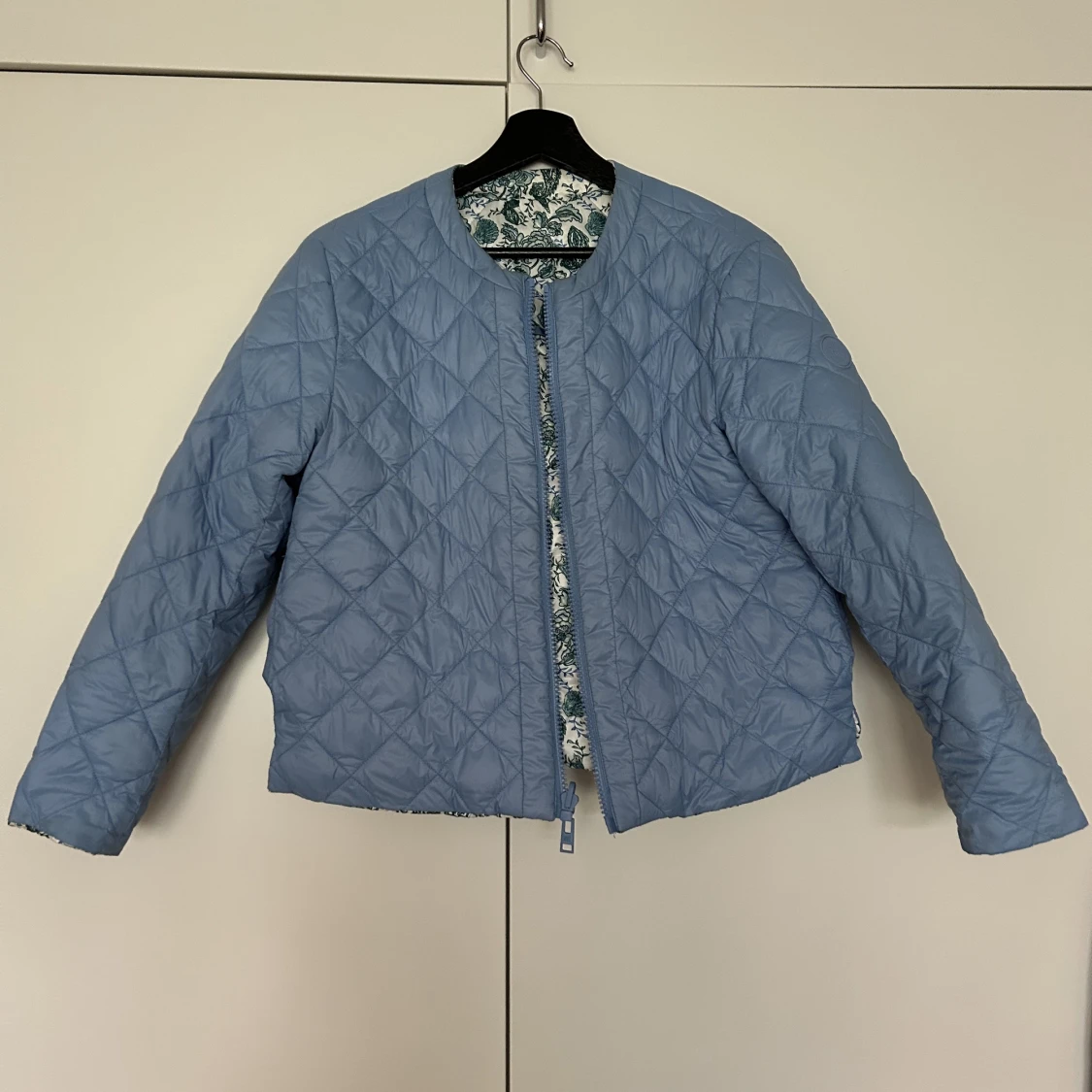 Mönstrad jacka  - 90