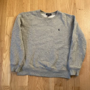 Polo Ralph lauren tröja  - Polo Ralph lauren tröja bra skick knappt använd 