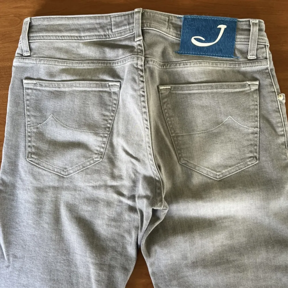Säljer nu mina as feta cohën jeans, hör av er vi funderingar🔥. Jeans & Byxor.