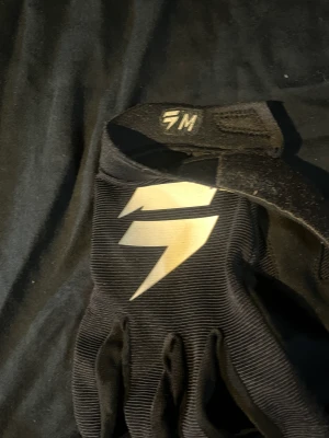 Cross handskar M  - Cross handskar 