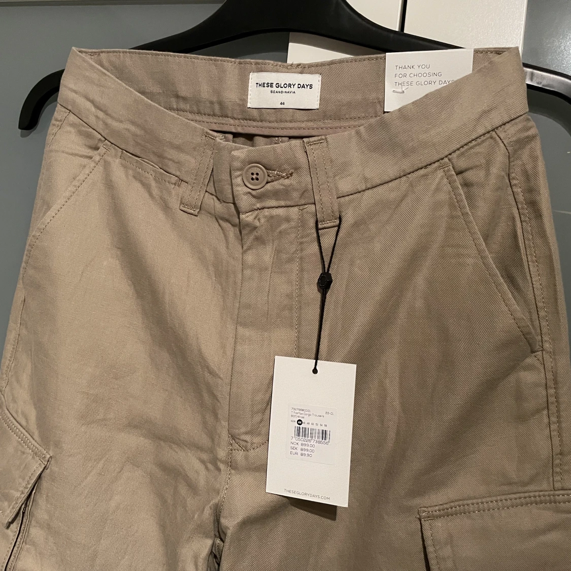 These Glory Days, cargobyxor i linne, - 90