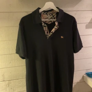 Burberry Piké - Fin vintage burberry piké inga hål eller fläckar riktigt fint skick