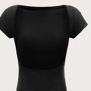  T-shirt  - Säljer för jag har 2 