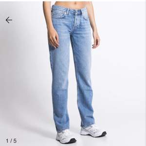Jeans från lager 157. Jätte fina, men har blivit för stora på mig. Säljer dom för halva priset + frakt.