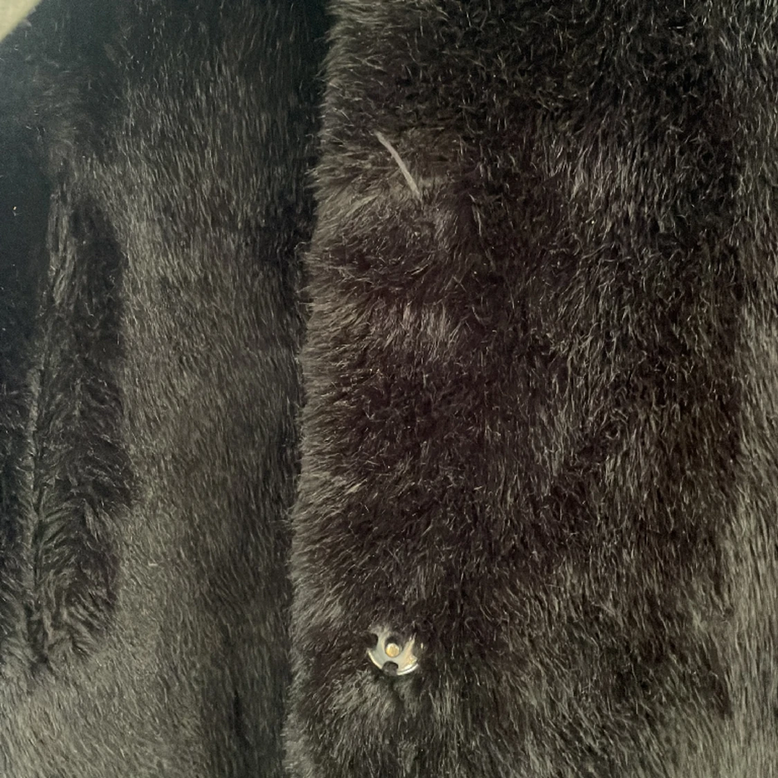 Svart pälsjacka - 91