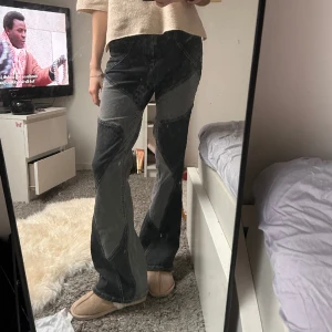 jeans - skitballa rare jeans från bershka köpta för några år sedan, knappt använda. Jag är 1.74! 