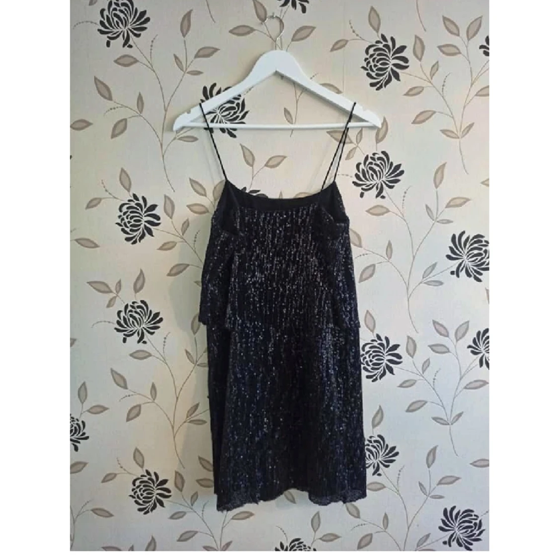 Mango casual, Strl: S/36, Svart paljettklänning, nyår - 90