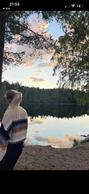 Stickad tröja - Nypris 2000kr