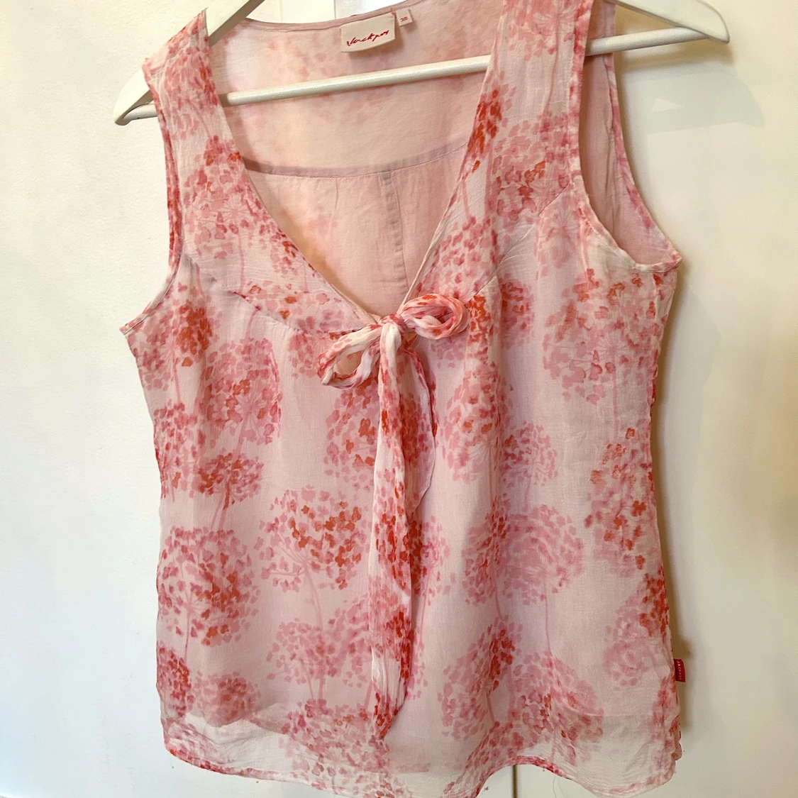 Blus med rosett🎀 - 90