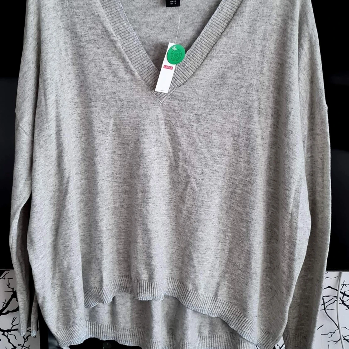 Mjuk och skön tröja Ny med tags Stl XL oversized