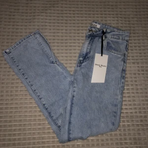 Jeans  - Nya. St M  Från jfr tror jag, betala ca 500kr för de