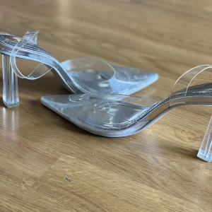 Spetsiga skor  - Berska 