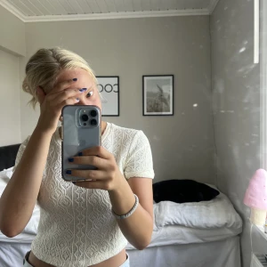 Topp  - Jätte fin topp från zara som tyvärr blivit för liten💗