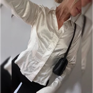 Blus satin - Blus  Stl S