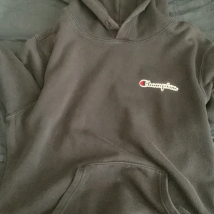 Champion - En champion hoodie som ja inte vill ha kvar