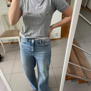 Superfin t-Shirt från Acqua Limone 🌟 knappt använd och i nyskick 🥳