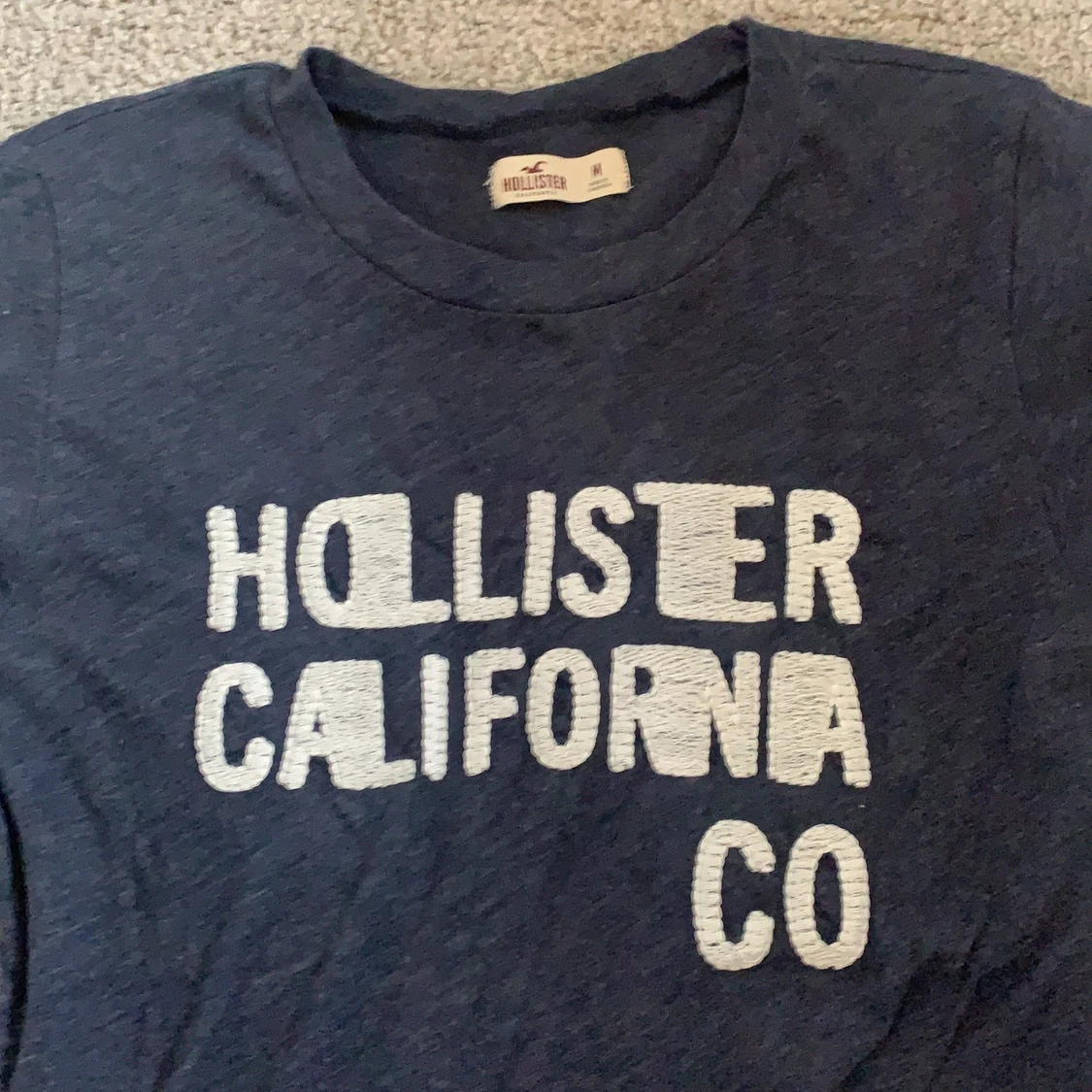 Hollister t-shirt - 90