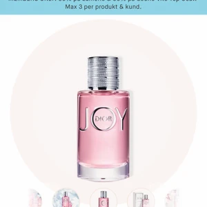 Joy dior  - Säljer denna parfymen💓💓 luktar gott men har för mycket parfymer så använder ej alla tyvärr🥰 den är typ ny så finns mycket kvar. Det är 90ml alltså den största. Nypris är 1500kr och denna är ej mycket använd💓