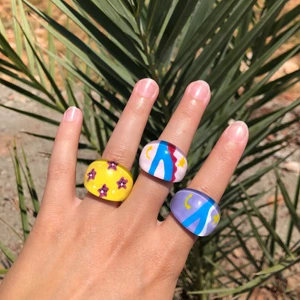 Chunky Ringar  - Superfina helt nya och oanvända ringar. Har olika mönster och motiv. Pris: 29kr/st och frakt. Har du funderingar får du gärna kontakta mig 😌❤️