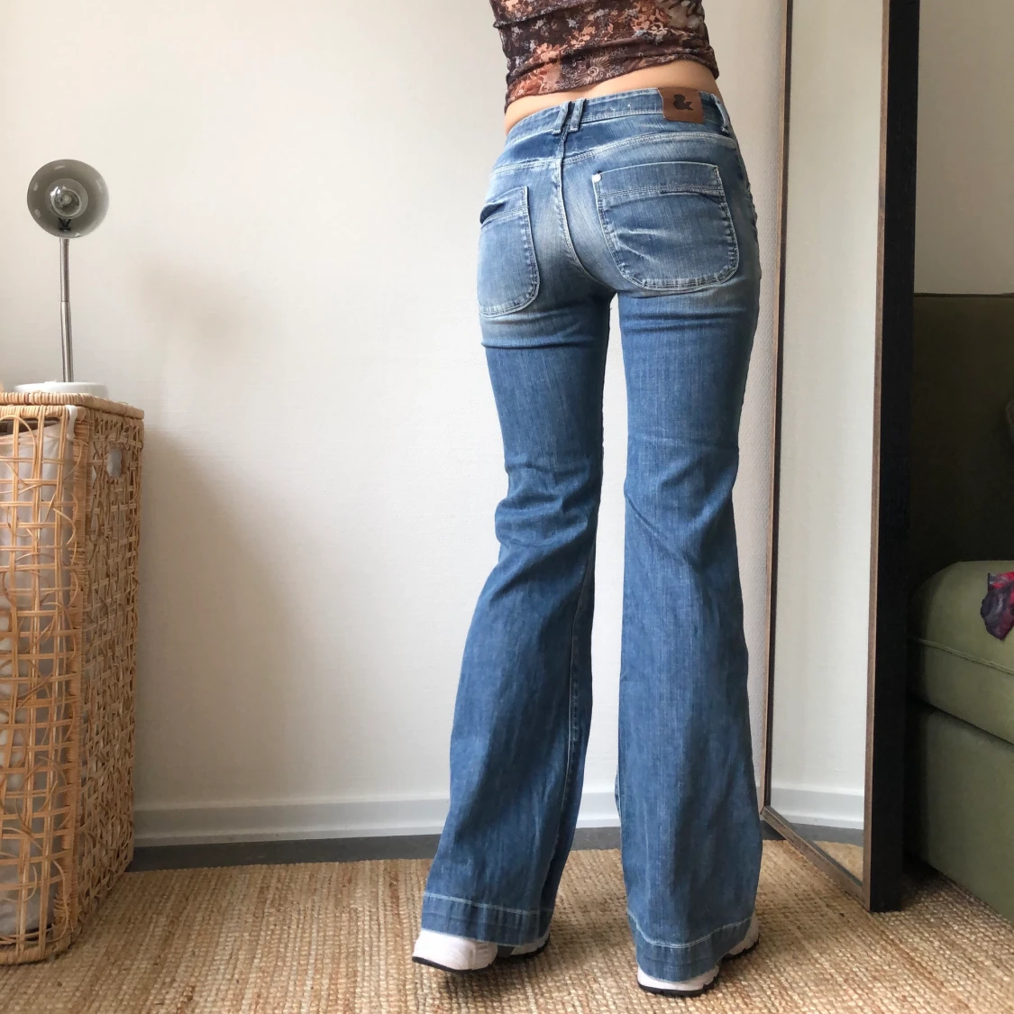 LÅGMIDJADE BOOTCUTS - 91