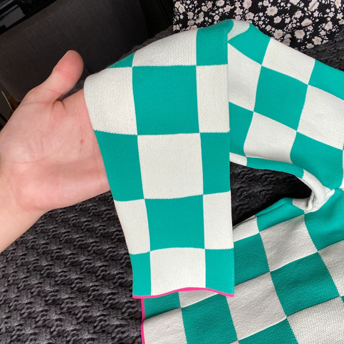 En rutig grön tjöja. - 91