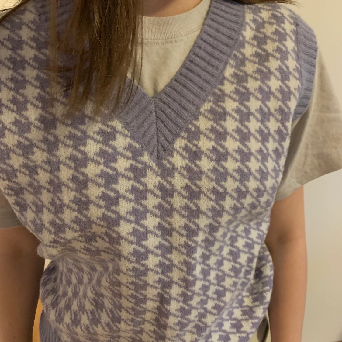 Lila hundtandsmönstrad väst - 90