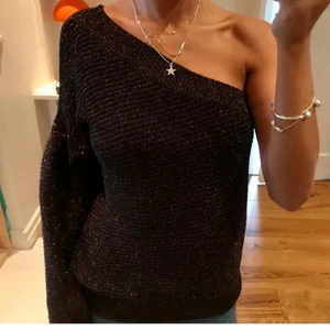 Tröja - Säljer denna fina tröja från Mango, första bilden är lånad❤️‍🔥