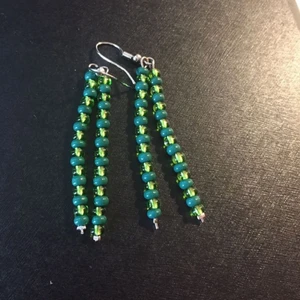 Smycken  - Samma som innan 