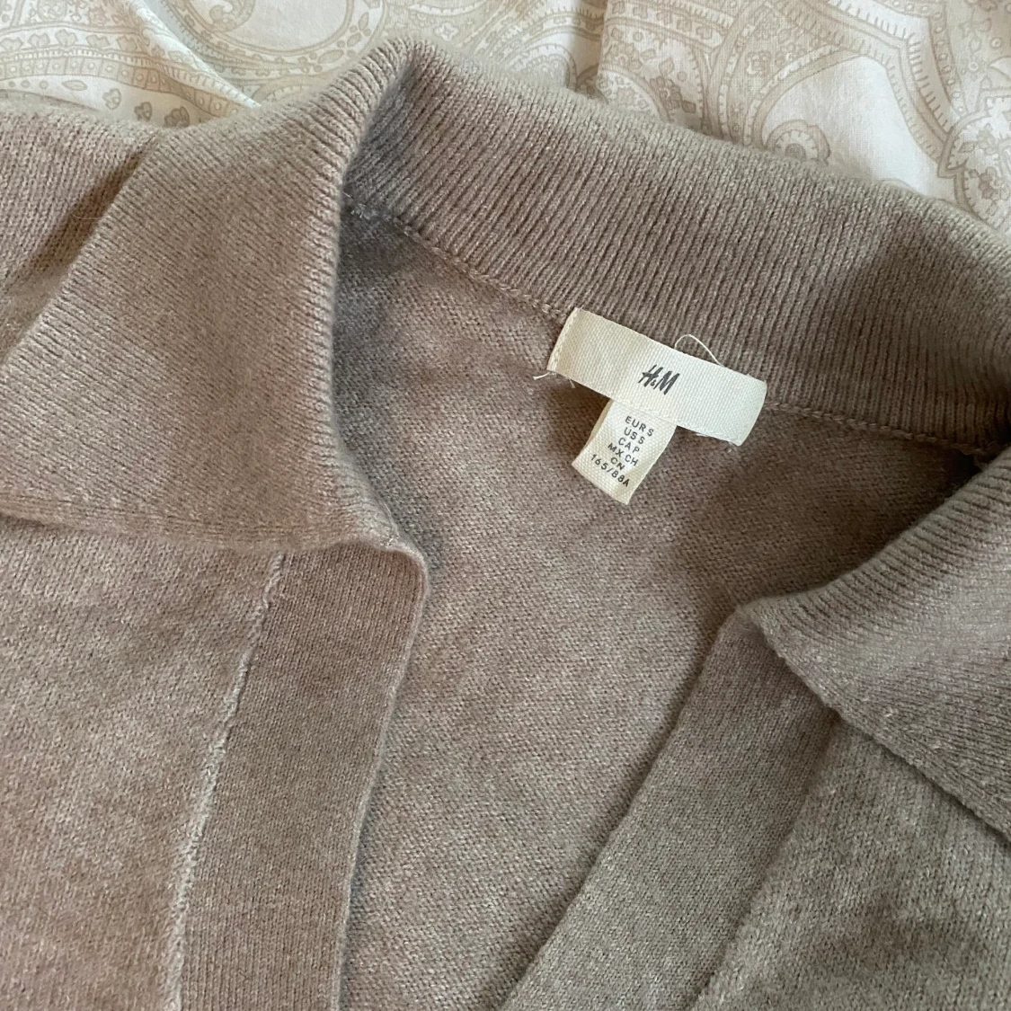 V-ringad tröja - 91